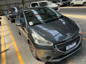 Wrecking 2015 PEUGEOT 208 for Used Parts PG1727