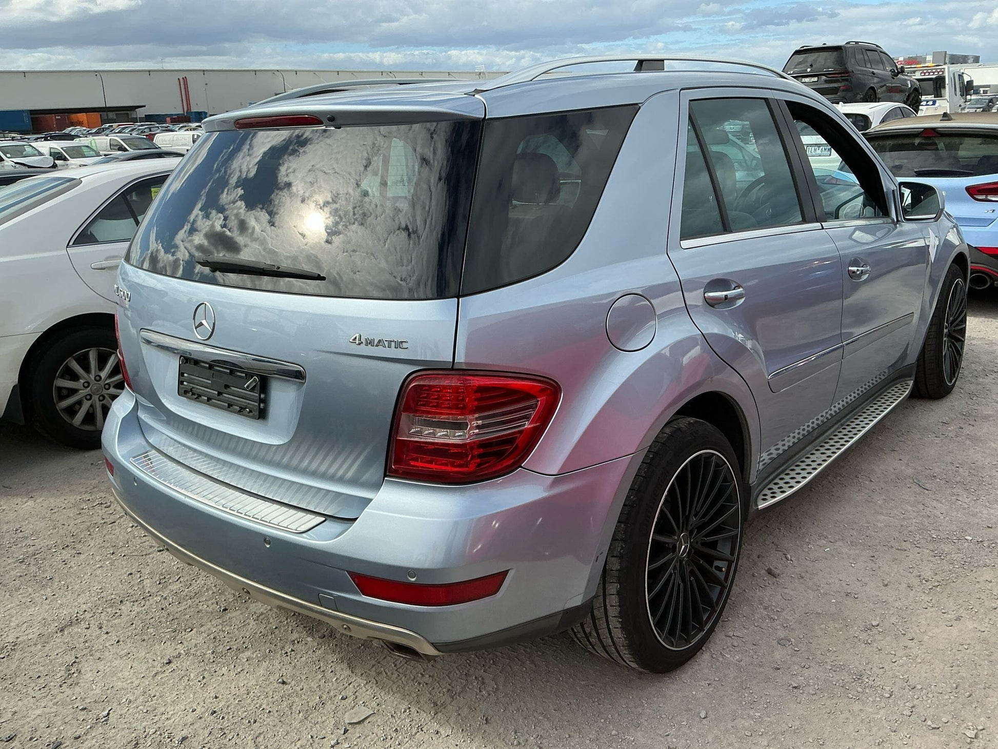 Wrecking 2010 MERCEDES M CLASS for Used Parts MB1688