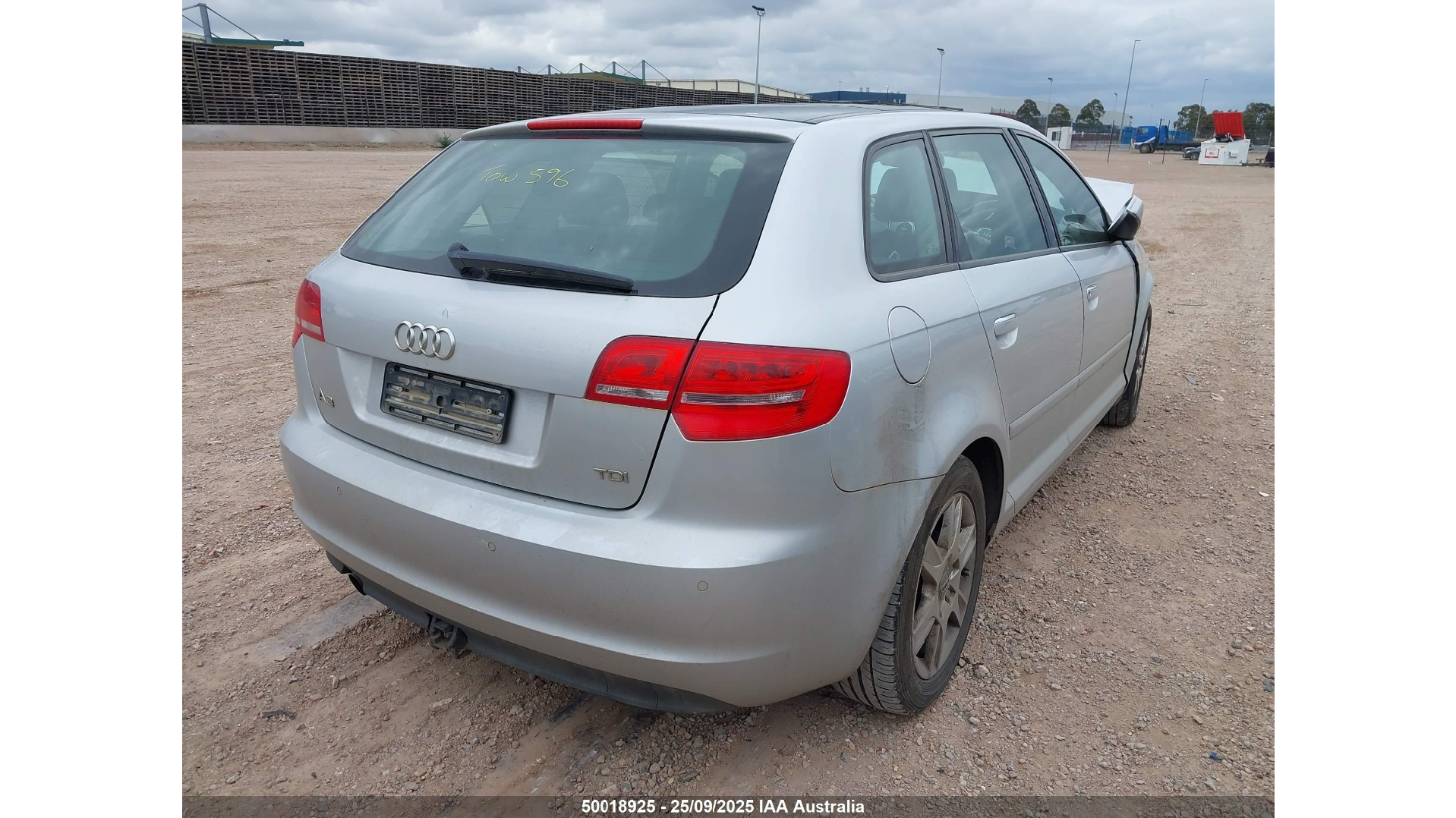 2012 AUDI A3 8P, AUTO DIP TYPE, 06/04-04/13 8D0857511A INTERIOR MIRROR