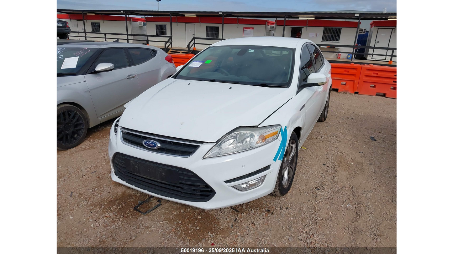 Wrecking 2014 FORD MONDEO for Used Parts FO1696