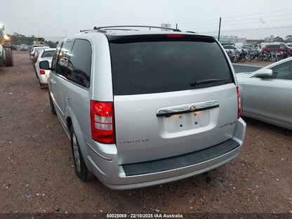 Wrecking 2009 CHRYSLER VOYAGER for Used Parts CH1704