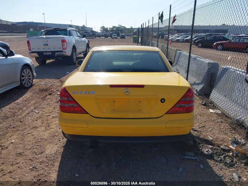 Wrecking 1999 MERCEDES SLK for Used Parts MB1709
