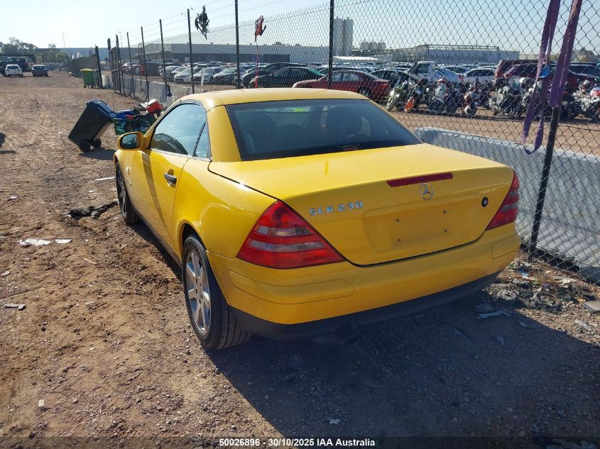 Wrecking 1999 MERCEDES SLK for Used Parts MB1709
