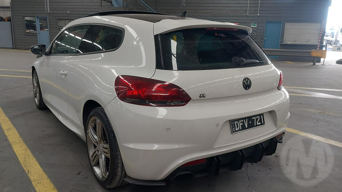 Wrecking 2013 VOLKSWAGEN SCIROCCO for Used Parts VW1710