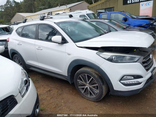 2016 HYUNDAI TUCSON BUMPER BAR (2 PIECE), TL, KOREAN BUILT (VIN KMHJ), ACTIVE X, 06/15-06/18 86640D3000/86612D3000 REAR BUMPER