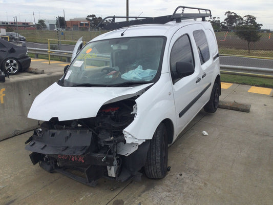 Wrecking 2017 RENAULT KANGOO for Used Parts RN1717