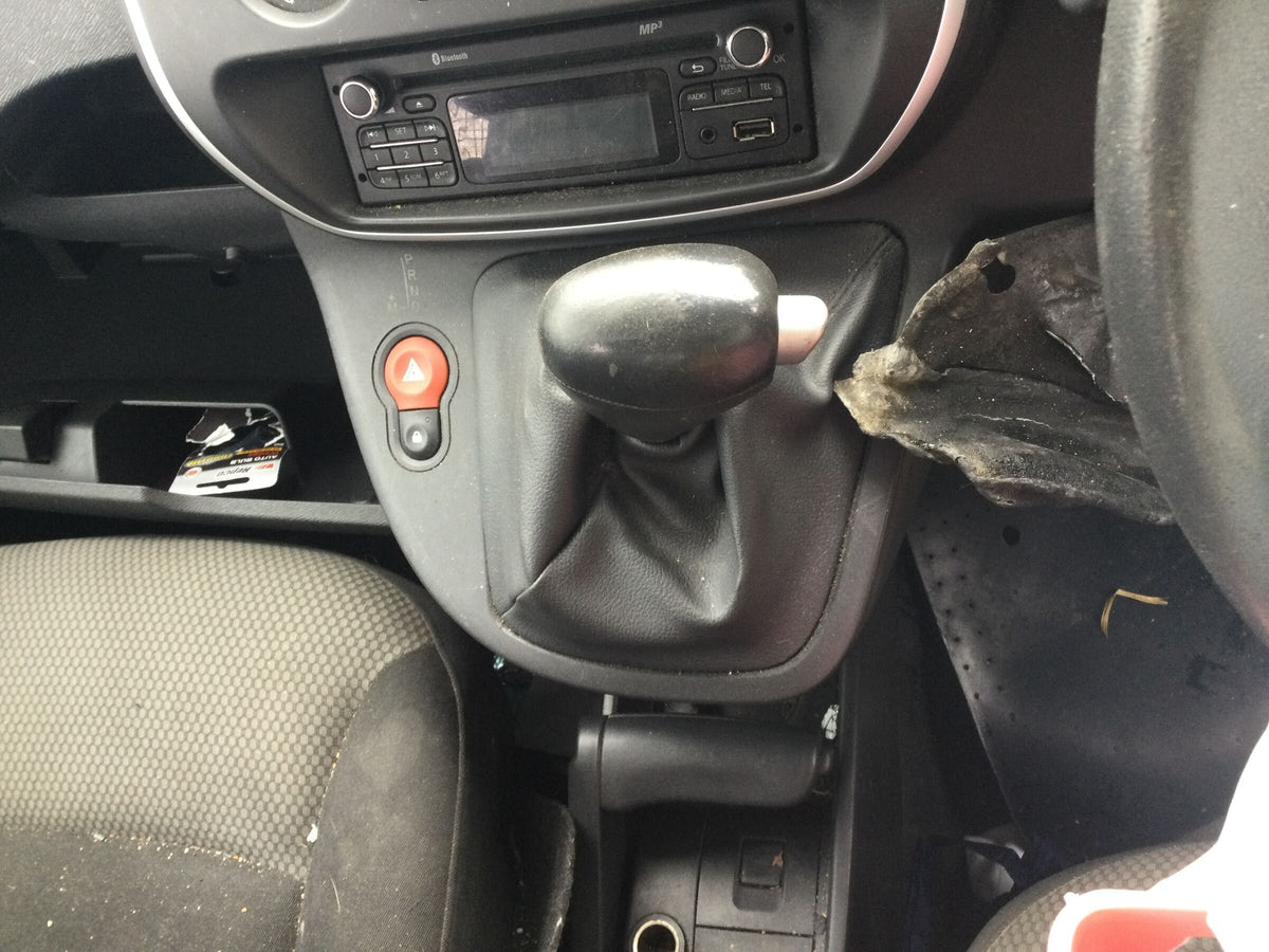2017 RENAULT KANGOO X61, PETROL, 1.2, TURBO, 07/16-02/22 8200854119 ALTERNATOR