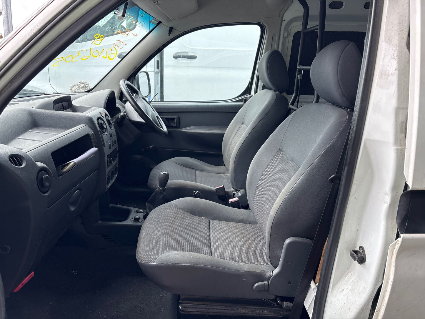 Wrecking 2007 CITROEN BERLINGO for Used Parts CT1725