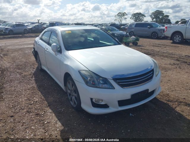 Wrecking 2008 TOYOTA CROWN for Used Parts TO1638
