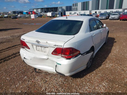 Wrecking 2008 TOYOTA CROWN for Used Parts TO1638