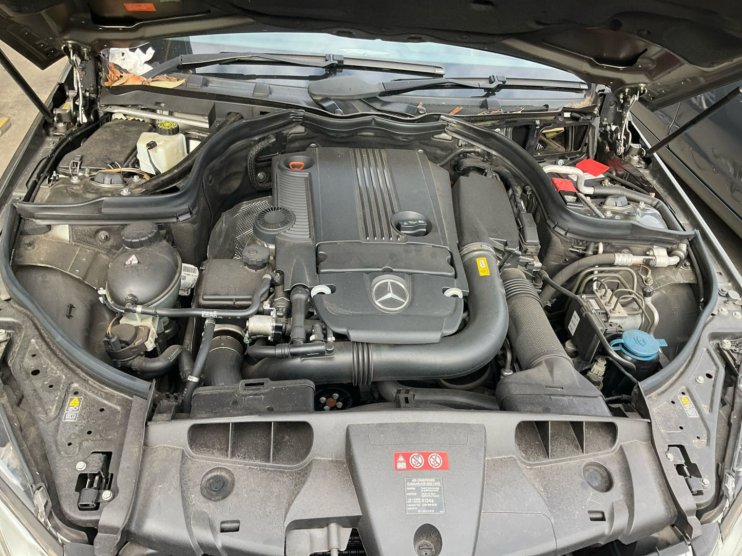 Wrecking 2012 MERCEDES E CLASS for Used Parts MB1644