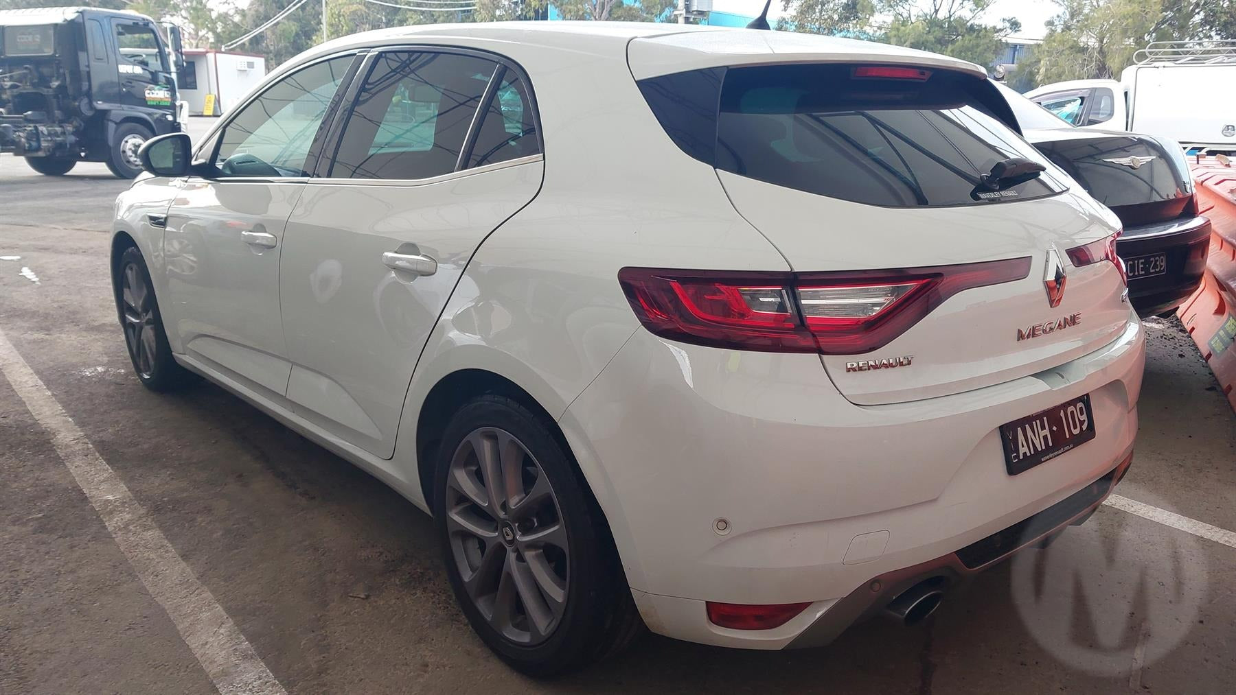 2017 RENAULT MEGANE GEN 4, 06/16-02/20  COURTESY LIGHT