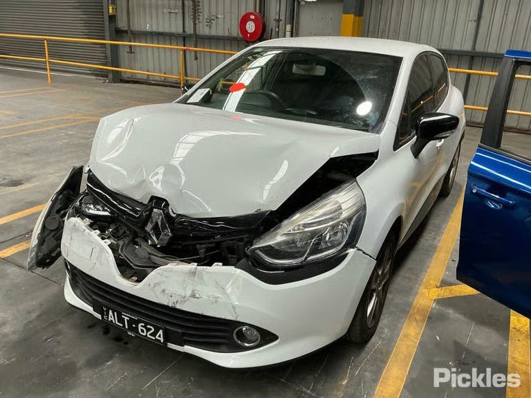 Wrecking 2017 RENAULT CLIO for Used Parts RN1769