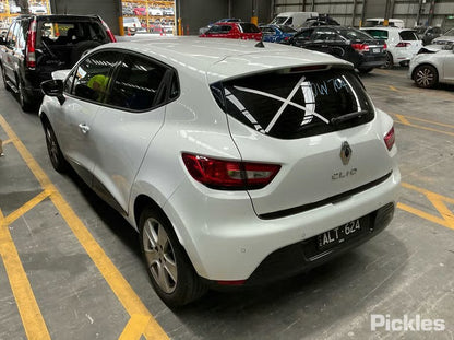 Wrecking 2017 RENAULT CLIO for Used Parts RN1769