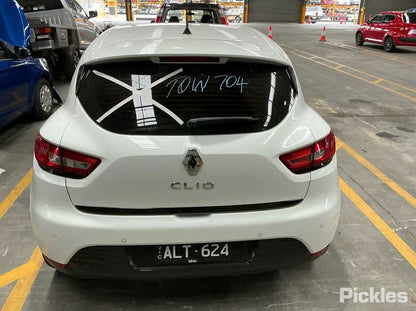 Wrecking 2017 RENAULT CLIO for Used Parts RN1769