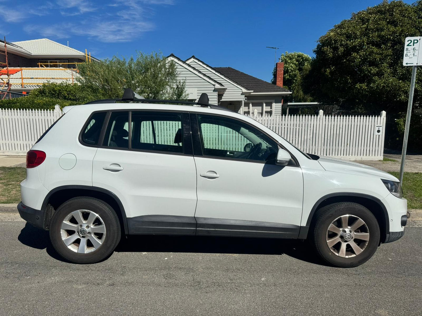 Wrecking 2014 VOLKSWAGEN TIGUAN for Used Parts VW1775