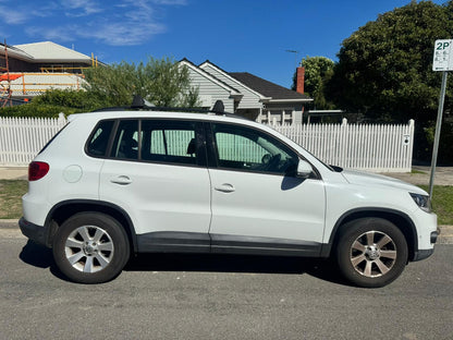 Wrecking 2014 VOLKSWAGEN TIGUAN for Used Parts VW1775