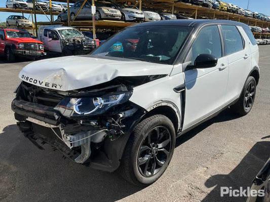 Wrecking 2017 LAND ROVER DISCOVERY SPORT for Used Parts LR1772