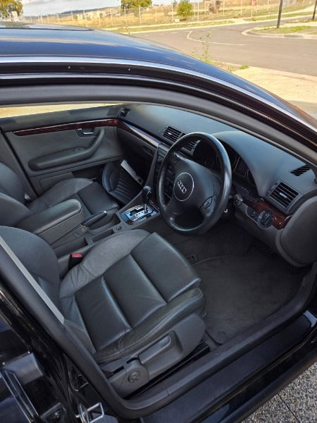 Wrecking 2004 AUDI A4 for Used Parts AU1770