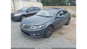 Wrecking 2014 VOLKSWAGEN PASSAT for Used Parts VW1758