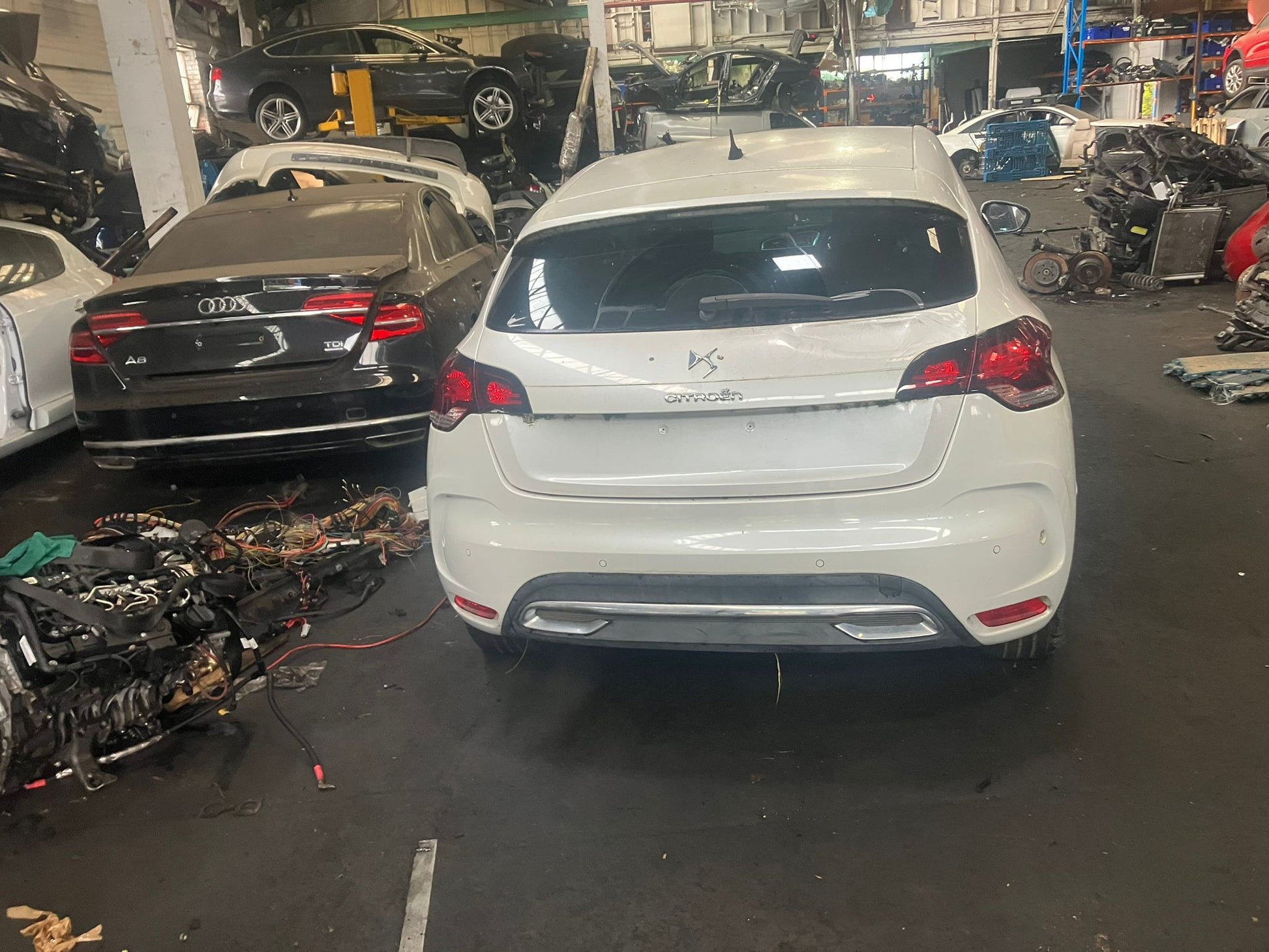 Wrecking 2014 CITROEN DS4 for Used Parts CT1757