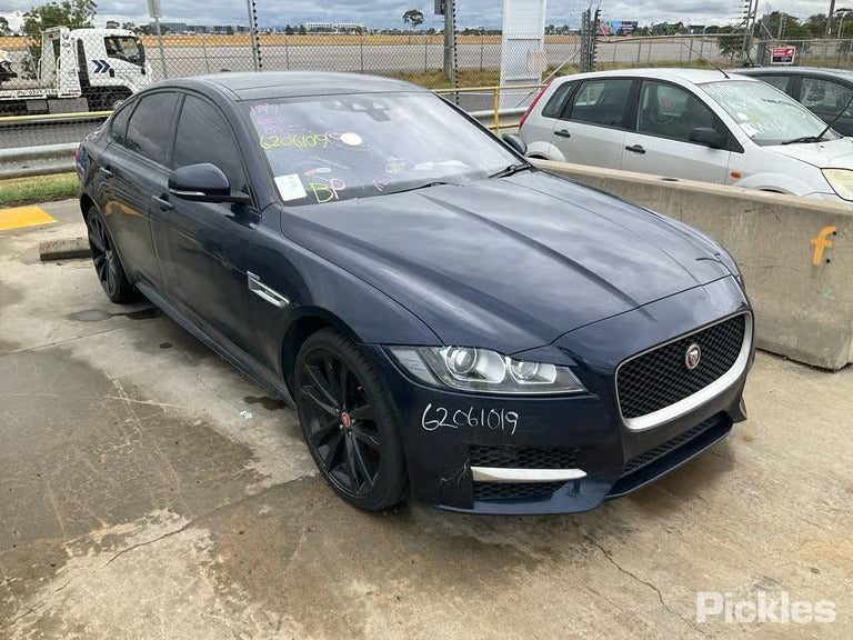 Wrecking 2018 JAGUAR XF for Used Parts JG1755