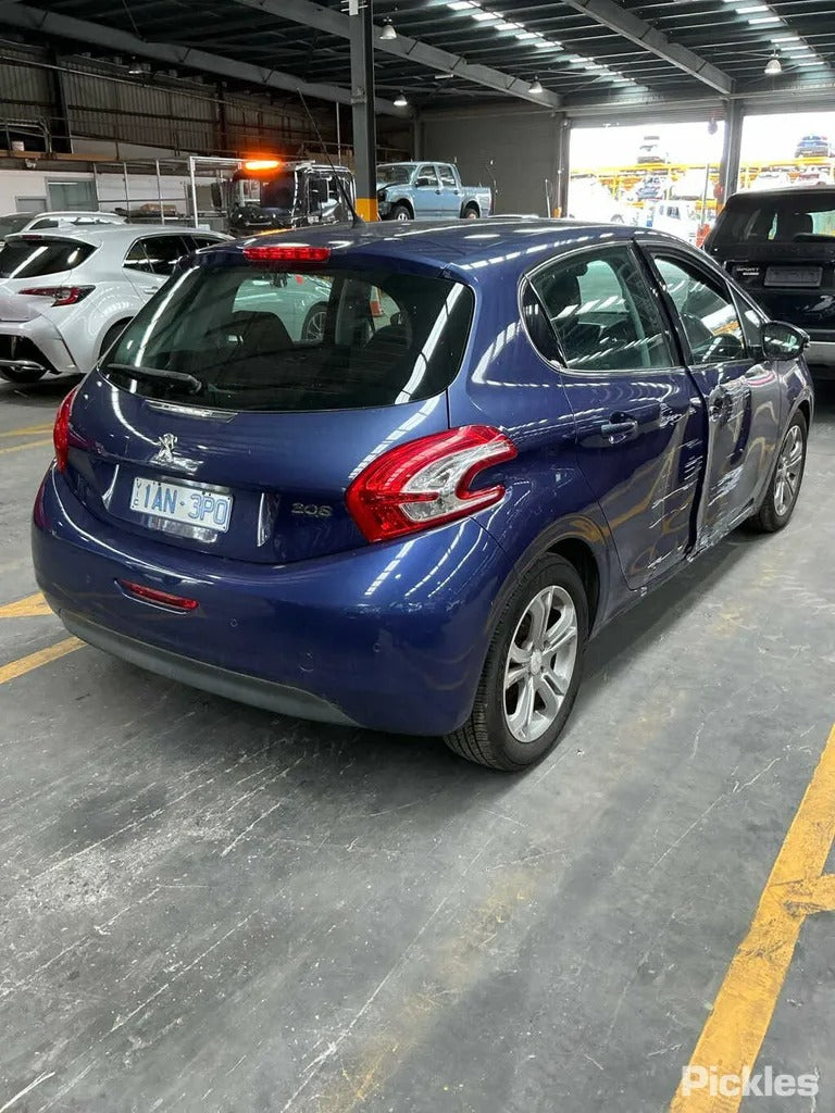 Wrecking 2013 PEUGEOT 208 for Used Parts PG1753
