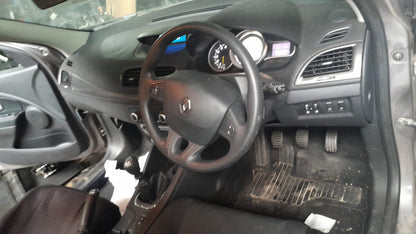Wrecking 2014 RENAULT MEGANE for Used Parts RN1777